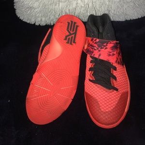Kyrie Irving basketball shoes